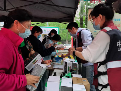 我為群眾辦實事丨揚子社區(qū)開展'全民營養(yǎng)周'系列活動，營養(yǎng)健康咨詢服務惠民生